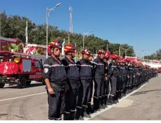 عودة رتل الحماية المدنية المشارك في إخماد حرائق الغابات  بتونس إلى أرض الوطن بعد نجاحه في مهمته