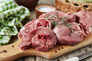 إقبال واسع لمرضى الكوليسترول على لحم الماعز