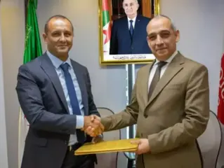 التوقيع على اتفاقية شراكة بين اتصالات الجزائر ومتعامل الهاتف النقال جازي