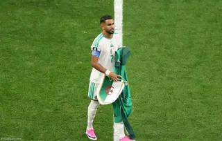 الاتحاد الجزائري يودع رياض محرز بعد 12 عاما مع "الخضر"