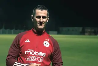 تعيين رفيق صايفي مدربا جديدا للمنتخب الوطني الأولمبي