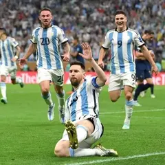 الأرجنتين تتوج بكأس العالم في نهائي مثير  نجمة ثالثة ترقص في سماء "التانغو"