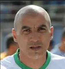 تعيين اللاعب الدولي السابق حاج عدلان  ناطقا رسميا لاتحاد الجزائر